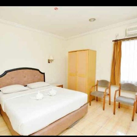 Yuta Hotel Manado Eksteriør bilde