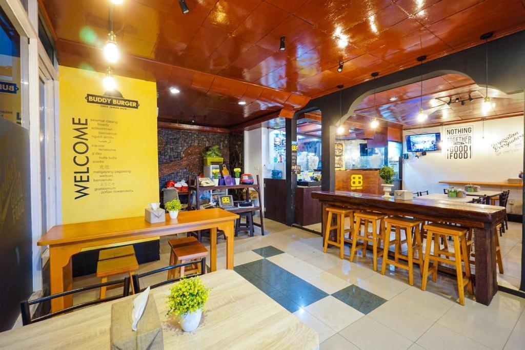 Yuta Hotel Manado Eksteriør bilde